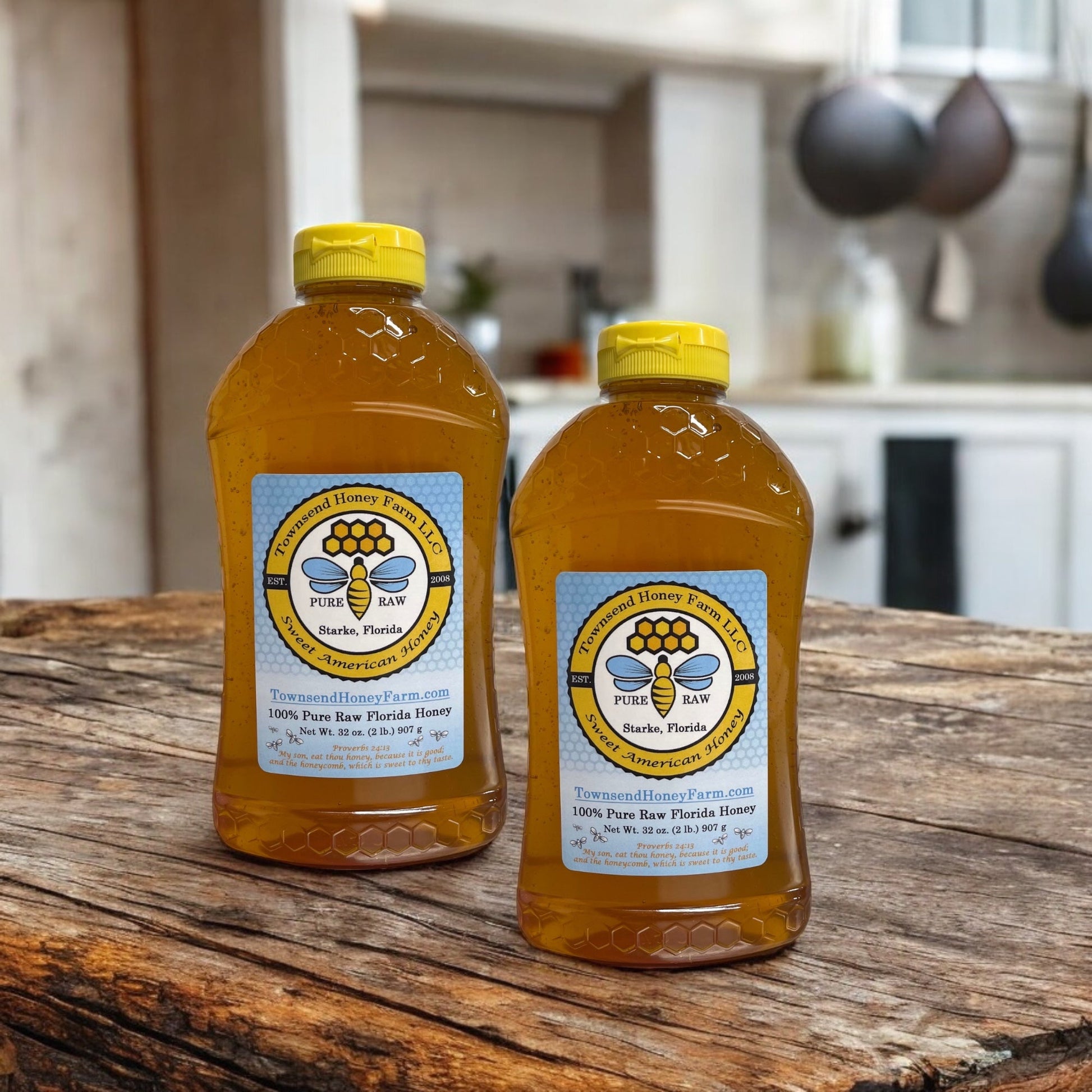 Florida Pure Raw Gallberry Honey - 2 Pack (2 lb Squeeze Bottles, Total 4 lbs) - Townsend Honey Farm LLC